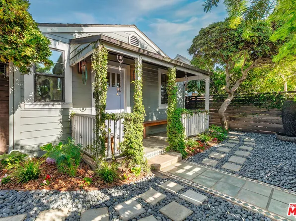 1016 Oakwood Ave, Venice, CA 90291