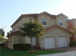 10995 NW 87th Ln, Doral, FL 33178