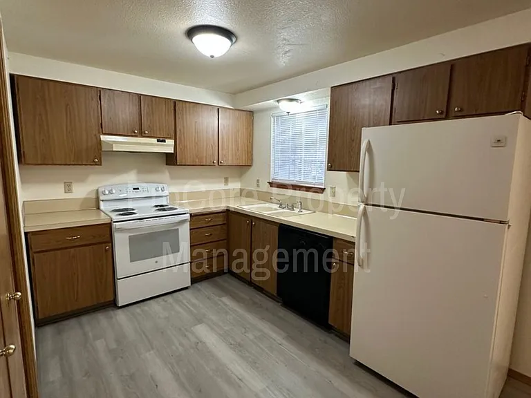3704 W Rose Hill St — Photo 11