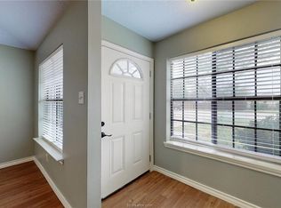 4321 Kirkwood Dr, Bryan, TX 77802