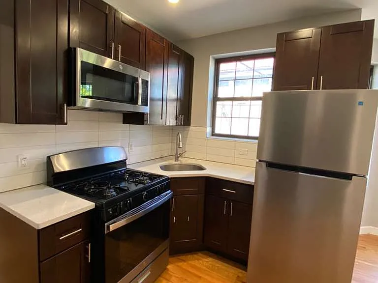 52 Yonkers Ave #2 — Photo 3
