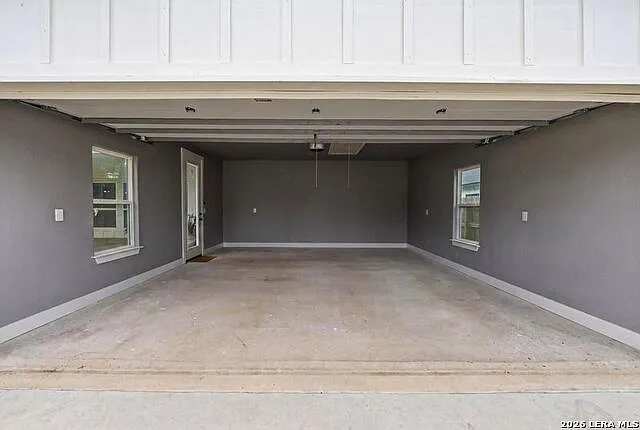 15815 Uvalde St — Photo 31
