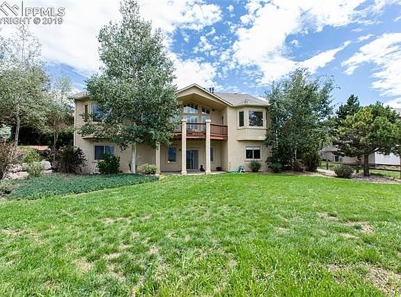 A True Walkout Rancher with Lots of Light Illuminating the Lower Level