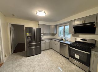 (Undisclosed Address), Staten Island, NY 10306