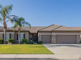 12704 Sable Point Dr, Bakersfield, CA 93312