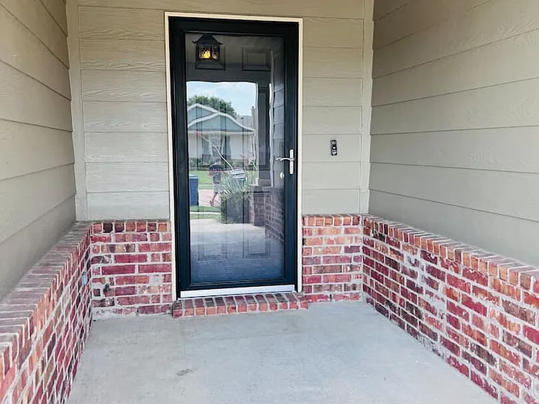 Thomas Jefferson Dr — Photo 27