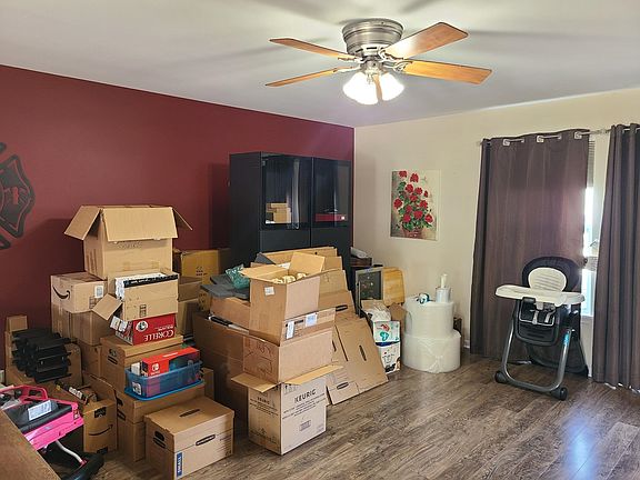 5th image of 113 Evergreen Dr