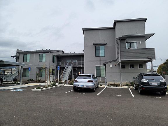 3rd image of 4325 Byway E #9