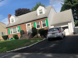 79 Stowecroft Rd, Arlington, MA 02474