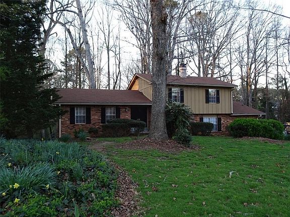 2nd image of 2045 Northland Dr