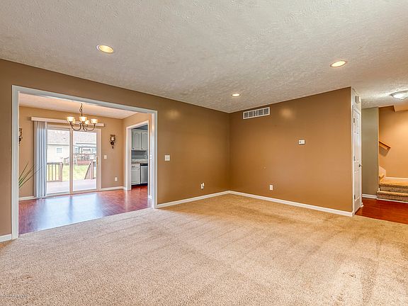 3rd image of 2685 Brigantine Dr