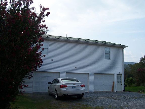 2nd image of 2126 Dressler Dr