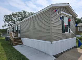 1312 W Harbour, Lincoln, NE 68522
