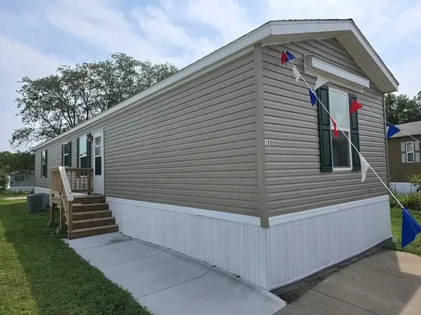 1312 W Harbour, Lincoln, NE 68522