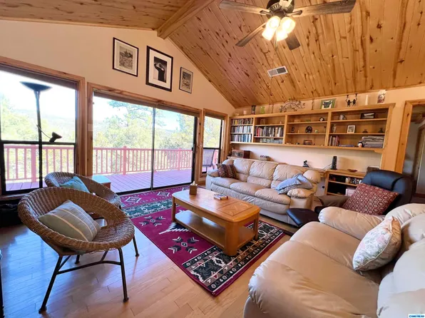 27 Edwards Pl, Silver City, NM 88061