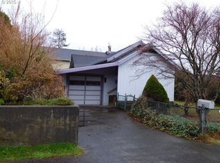 1874 4th St, Astoria, OR 97103