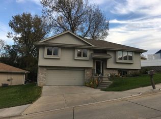 159 Happy Hollow Blvd, Council Bluffs, IA 51503