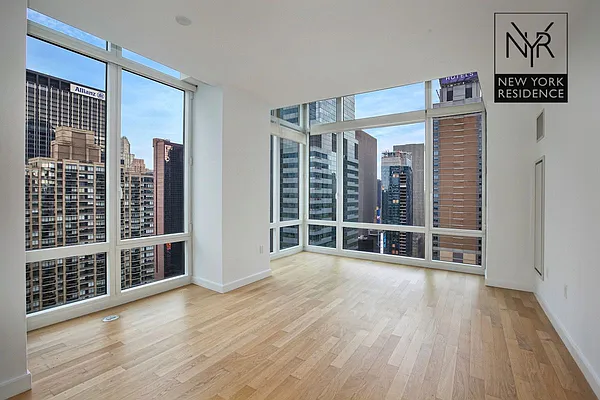 Rented by New York Residence | media 27
