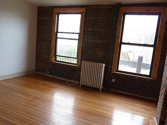 Rented by Brooklyn Real Estate Services | media 2