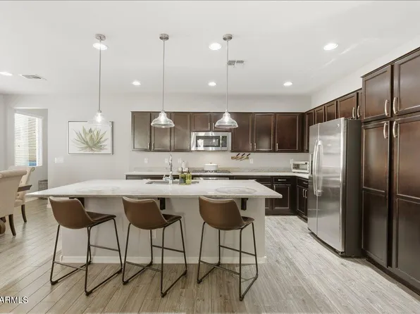 2245 S WALLRADE Lane, Gilbert, AZ 85295