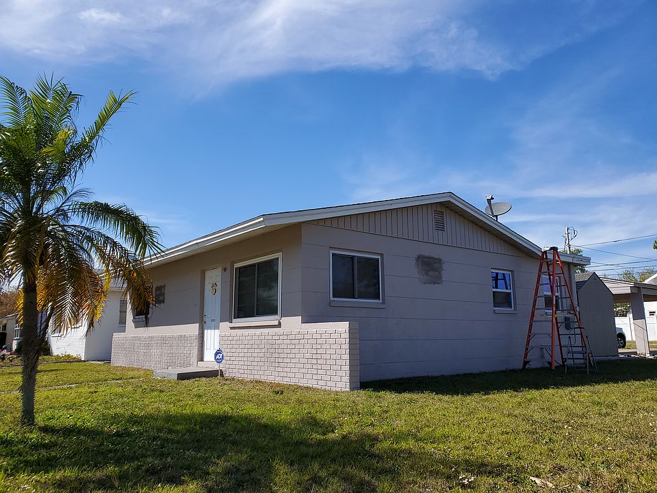 2nd image of 801 90th Ave N