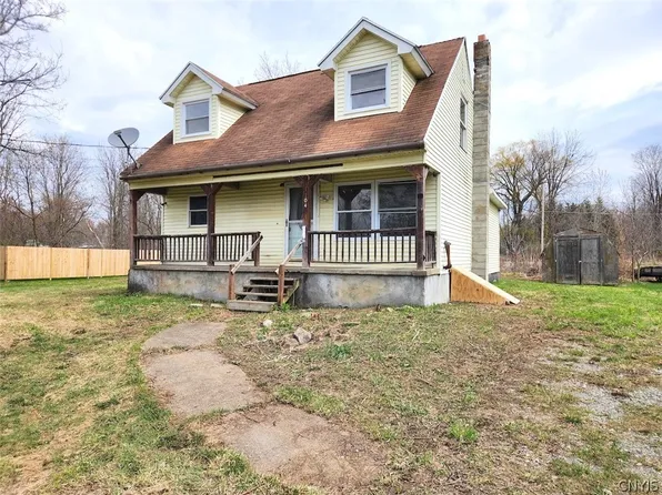 104 Lafayette Ave, Canastota, NY 13032