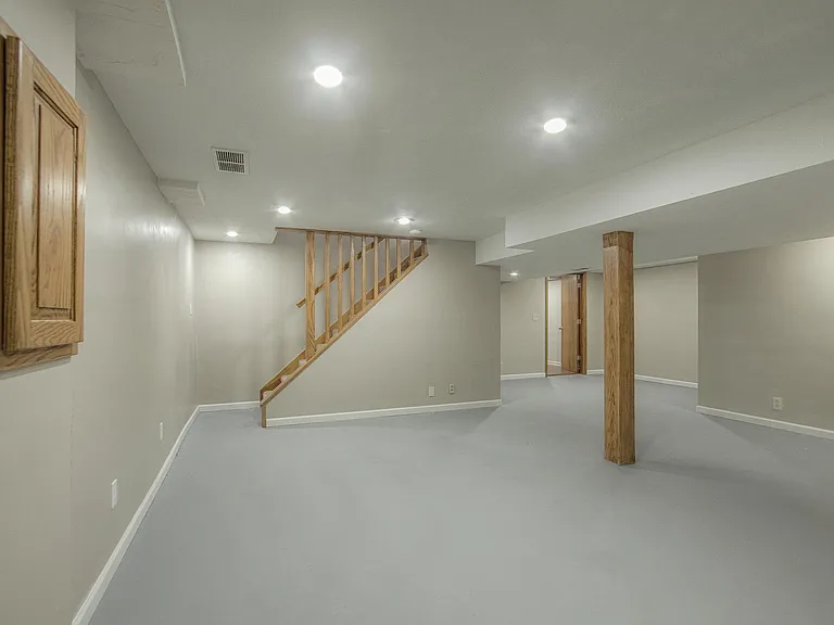 10045 Wedd Dr — Photo 25
