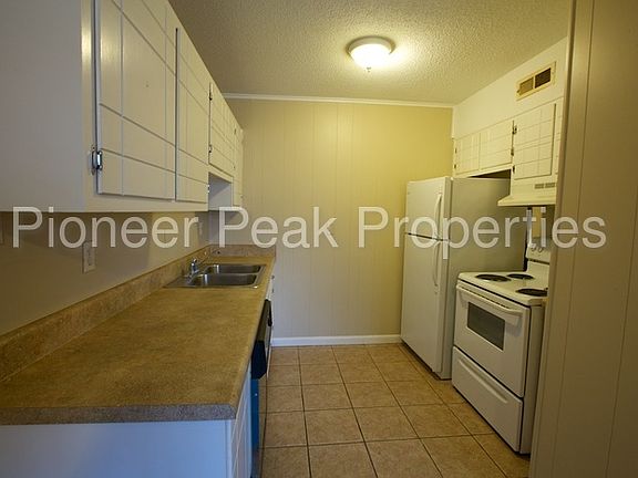 3rd image of 107 Goodson Ave APT 15