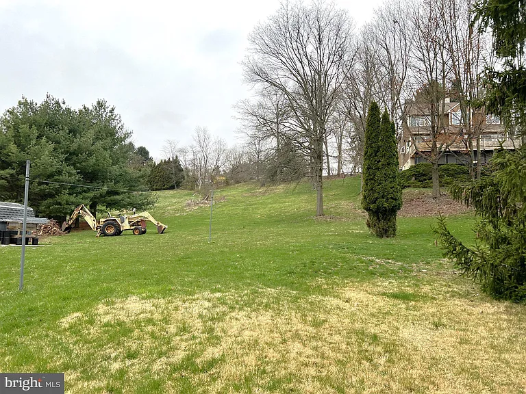 804 N 7th St #A — Photo 34