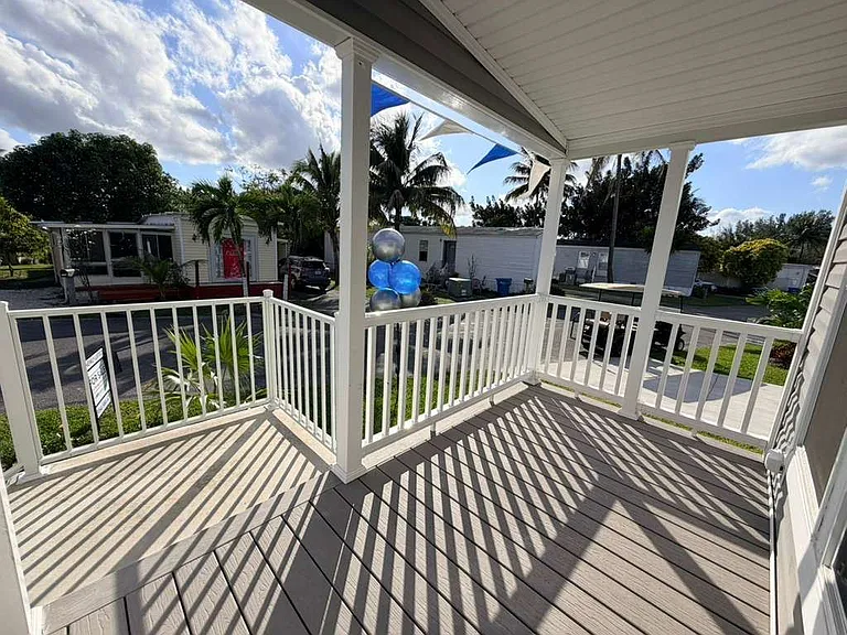 5257 SW 32nd St #2-30 — Photo 14