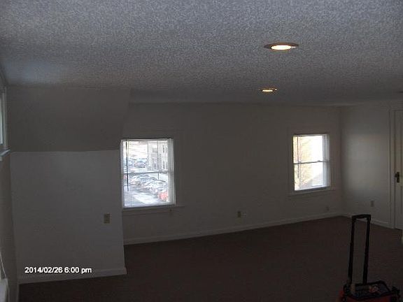 2nd image of 146 Harvard Pl #3