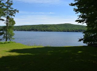 398 Lake Rd, Chateaugay, NY 12920