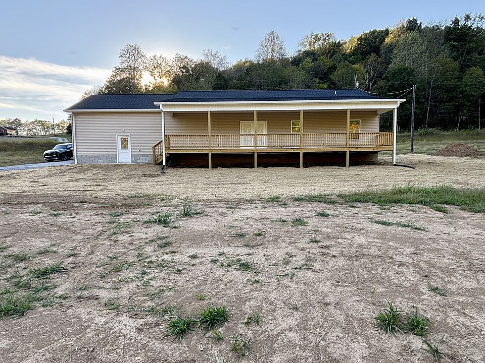 2nd image of 50 Shady Cir