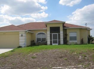 805 Eric Ave N, Lehigh Acres, FL 33971