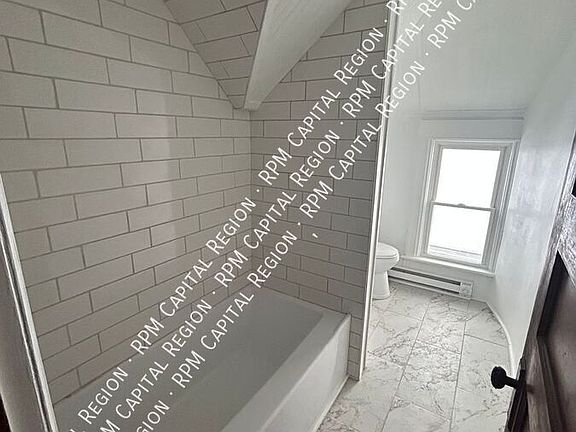 3rd image of 71 N Brandywine Ave Floor 3