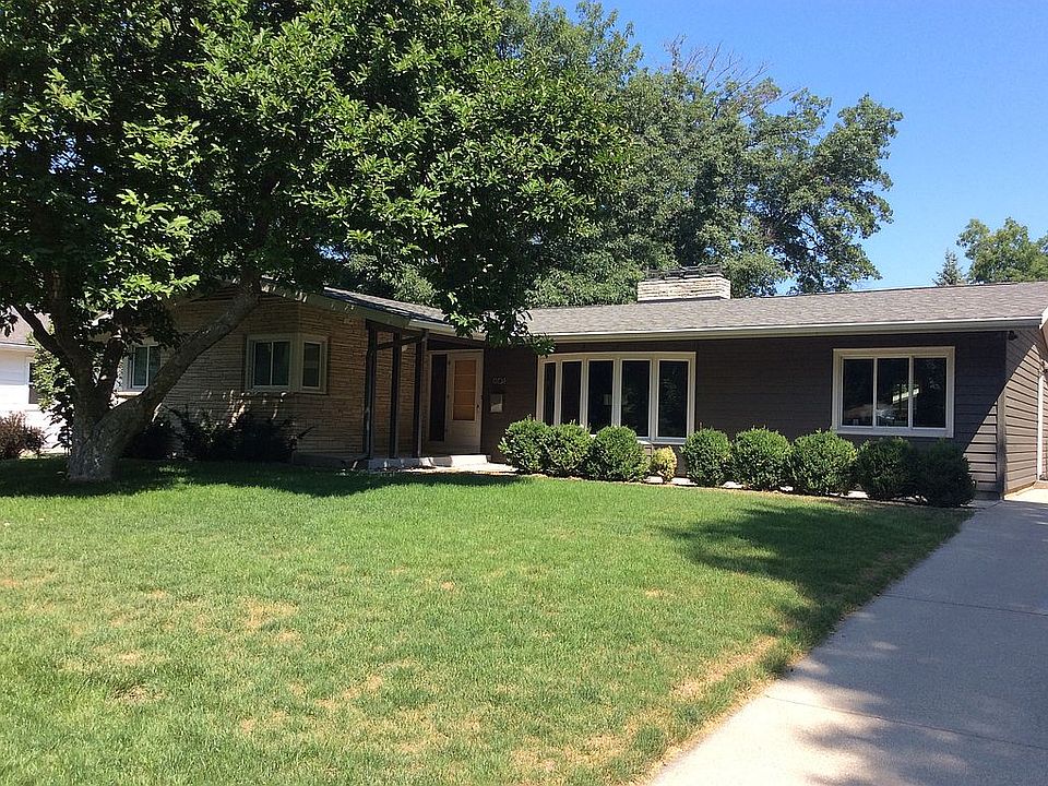 1st image of 1101 Murray Dr