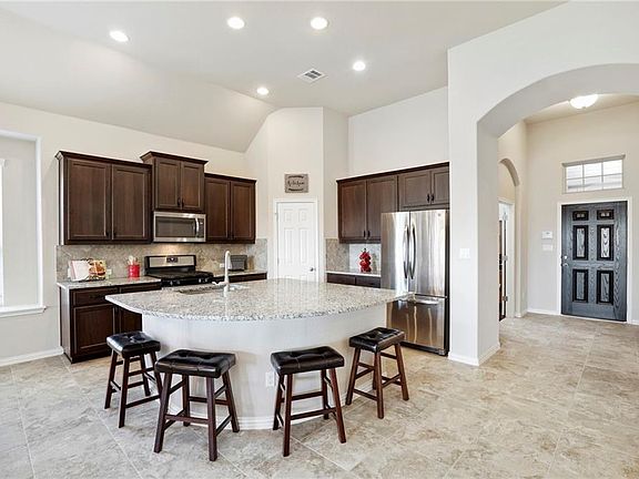 5th image of 2244 Angelica Ct