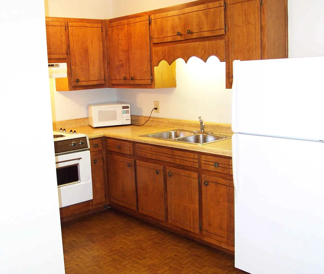 2 bed, 1200 sqft, $1,250 — Photo 2