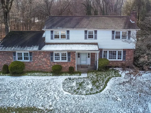 1211 Mill Creek Cir, Southampton, PA 18966