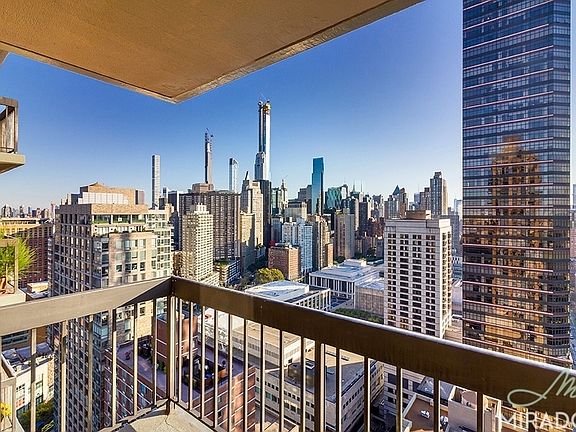 5th image of 145 W 67th St APT 38H