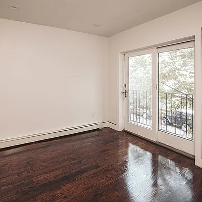Rented by Spot It Realty LLC | media 33