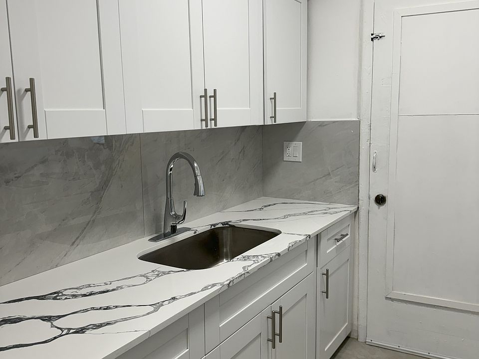 1st image of 1225 Normandy Dr #11303058