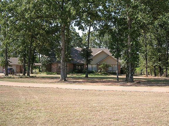 2nd image of 435 B & B Ln