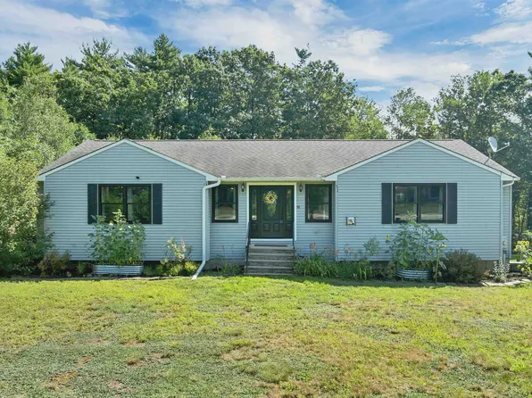 10 Pinewood Drive, Somersworth, NH 03878