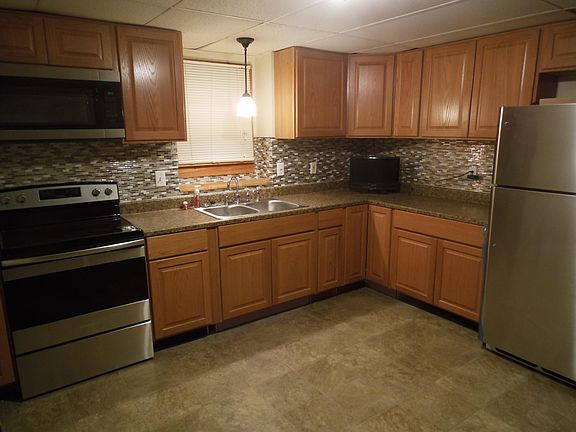 Remodeled Kitchen (2018) with Stainless steel Appliances (2018)