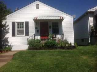 1517 Sproule Ave, Saint Louis, MO 63139