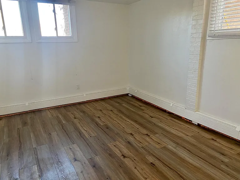 1842 Canyon Blvd #105 — Photo 8