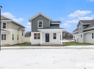 624 Hazen St SE, Grand Rapids, MI