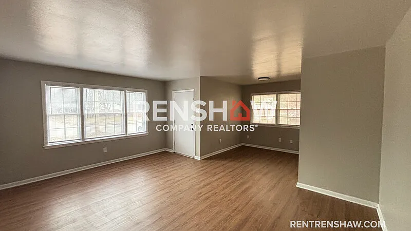 3 bed, 1.5 bath, 1110 sqft, $1,450 — Photo 2