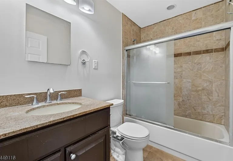 94 Beverly Hill Ter — Photo 13